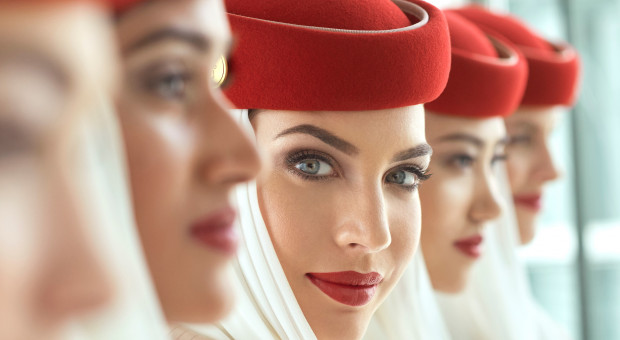 Spotkanie rekrutacyjne odbędzie się 28 kwietnia w hotelu Novotel Warszawa Airport. (fot. materiały prasowe) Praca w Emirates. Linia lotnicza szuka stewardes i stewardów