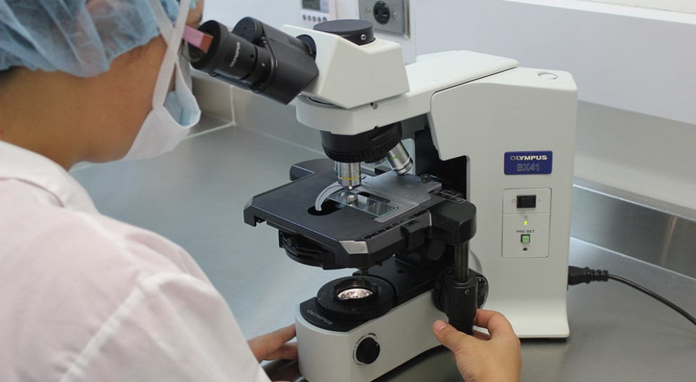 Tematyka prac badawczych-rozwojowych i badań przemysłowych ma dotyczyć trzech głównych obszarów: medycyny spersonalizowanej, technologii farmaceutycznych oraz zarządzania organizacyjnego i procesowego (fot. pixabay.com) Uniwersytet Medyczny w Łodzi zyska 20 nowych laboratoriów