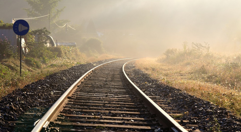 Obecne reformy wprowadzają największe zmiany w SNCF od ich upaństwowienia w 1937 r. (fot. pixabay.com) Zapał francuskich kolejarzy stygnie. To koniec strajków?