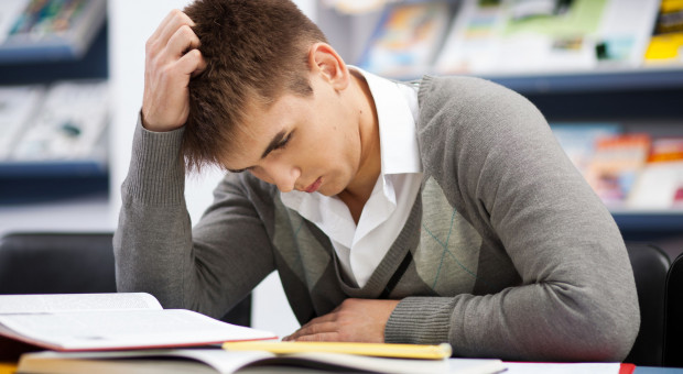 System rozpoznawania twarzy pozwala na automatyczną identyfikację danej osoby na podstawie obrazu wideo z kamer (fot. Shutterstock) Koniec ze zdawaniem egzaminu za kolegę. Studenci protestują