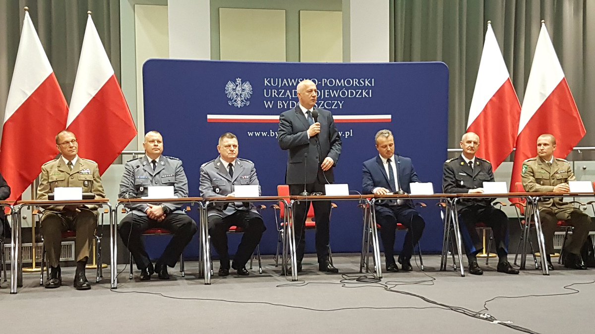 Minister Joachim Brudziński na odprawie służb mundurowych w Bydgoszczy (fot.twitter.com/MSWiA_GOV_PL)