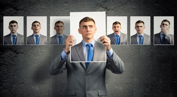 Kryzys wizerunkowy może być nie tylko zagrożeniem, ale też szansą dla firmy (fot.shutterstock) Kryzys wizerunkowy? Firmy muszą być na niego przygotowane