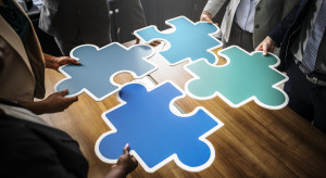 Trzeba inwestować w ludzi z którymi się pracuje (fot.pixabay.com) Współpraca nauki, biznesu i administracji lekarstwem na brak pracowników