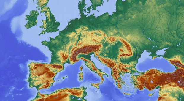Pierwsze zagraniczne sieci handlowe pojawiły się dopiero w 1994 roku. Obecnie nigdzie w Europie nie ma takiego zróżnicowania sieci. (fot. pixabay.com) Żadnej polskiej firmie nie udało się zbudować marki europejskiej