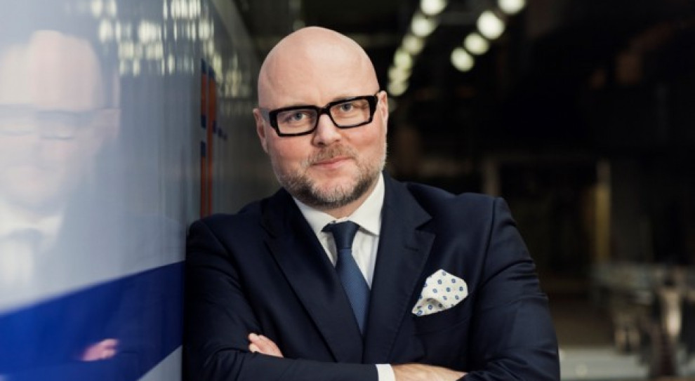 Hubert Stępniewicz, prezes H. Cegielski - Fabryka Pojazdów Szynowych, dołączył do fabryki w 2016 r., gdy firma stanęła u progu konieczności przeprowadzenia restrukturyzacji. (fot. mat. pras) Restrukturyzacja firmy znaczy odbudowę zaufania