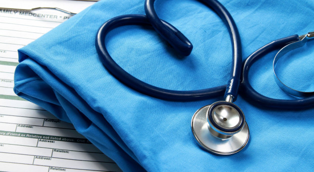 Wojewódzki Szpital Specjalistyczny im. Kardynała Wyszyńskiego w Lublinie wstrzymał przyjęcia na planowe operacje (fot.shutterstock) Lublin: Pielęgniarki poszły masowo na zwolnienia. Szpital musiał wstrzymać ptzyjęcia