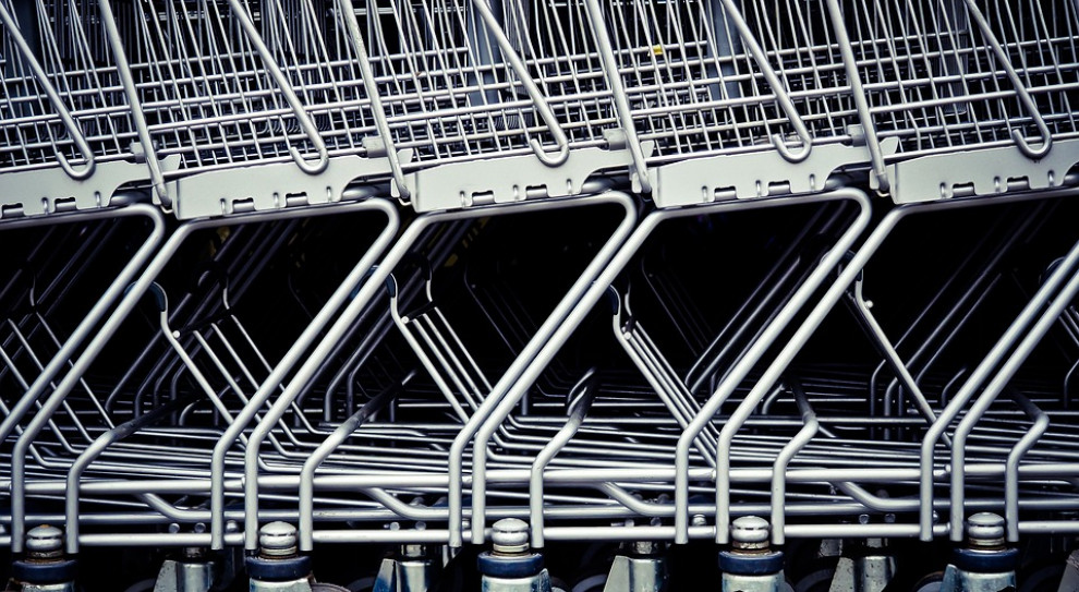House of Fraser skorzystał z procedury, która pozwala uniknąć ogłaszania niewypłacalności i zarządu komisarycznego czyli dobrowolnego porozumienia zakładowego (CVA), które pozwala firmom zamknąć sklepy przynoszące straty i obniżyć czynsz pozostałych placówek (fot. pixabay.com) Kolejna brytyjska sieć detaliczna ma kłopoty. House of Fraser likwiduje sklepy