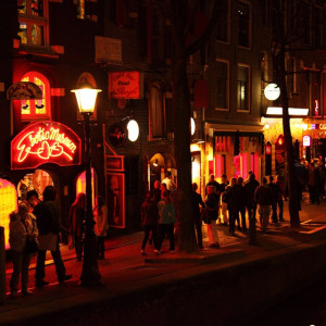 Papież Franciszek: Niektóre kobiety muszą sprzedawać się za miejsce pracy