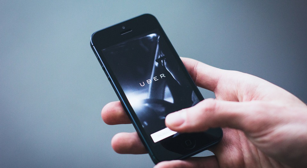Program pilotażowy Ubera ruszył w siedmiu miastach (fot. pixabay.com) Uber będzie więcej płacił kierowcom samochodów elektrycznych