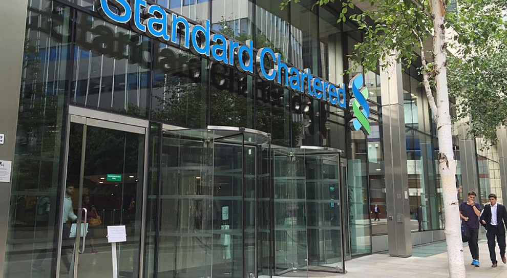 Do końca br. w jego warszawskim centrum usług zatrudnienie ma znaleźć do 150 osób, a w ciągu pięciu lat do 750. Fot. Wikimedia Prezes banku Standard Chartered o Polsce: Przyciągnęła nas wykwalifikowana kadra