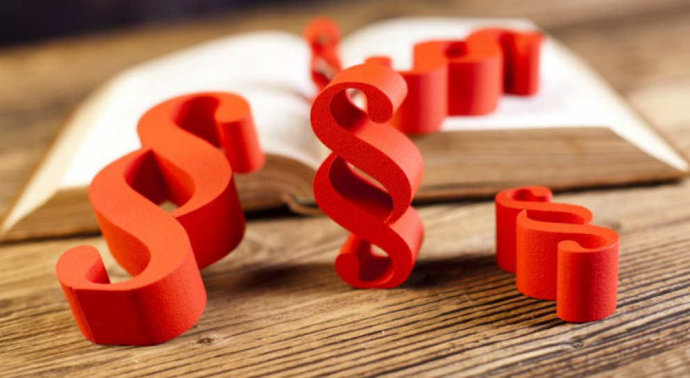 Obecny kodeks obowiązuje od kilkudziesięciu lat (fot. Shutterstock) Gabinet Cieni BCC apeluje do rządu ws. nowych kodeksów pracy