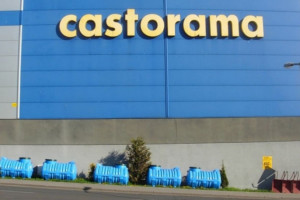 Kolejny sklep Castoramy ze związkiem zawodowym