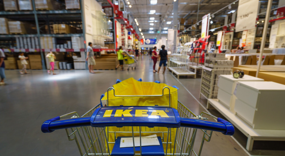 Ikea włączyła się w kolejną prospołeczną akcję. (fot.shutterstock.com) Ikea wsparła program dla młodzieży
