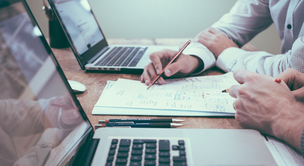 2 z 3 nowo zakładanych firm przez mikroprzedsiębiorców nie przeżywa 5 lat. (fot.pixabay.com) Małe firmy na kredyt. Co piąta korzysta z kredytu bankowego