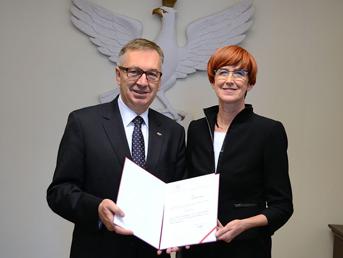 Stanisław Szwed oraz Elżbieta Rafalska (fot. stanislawszwed.pl)