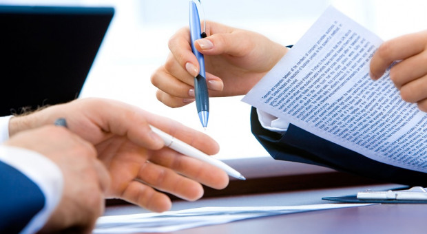 Zmiany będą wprowadzane stopniowo poprzez nowelizacje (fot. pixabay.com) Zmiany w Kodeksie pracy. Ministerstwo pozwoli na zwalnianie kobiet w ciąży?