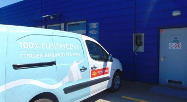 Poczta Polska stawia na handel e-commerce. (fot.Facebook/Poczta Polska) Poczta Polska inwestuje w Łodzi. Stawia na e-commerce