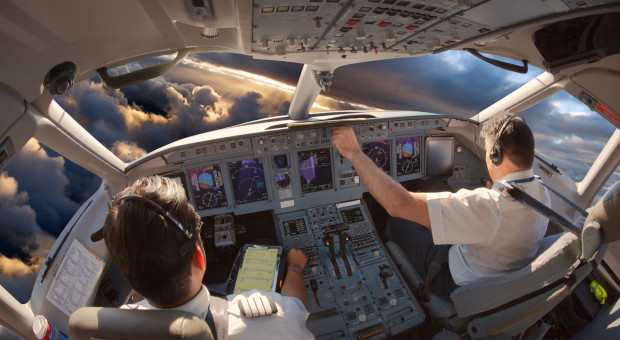 Po wielu dniach stagnacji w końcu udało się osiągnąć porozumienie ze związkiem zawodowym Forsa, reprezentującym irlandzkich pilotów (fot. Shutterstock) Ryanair dogadał się z pilotami. Co ze strajkami?