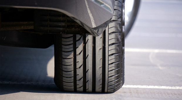 Bridgestone stosuje najnowocześniejsze technologie, a nowa inwestycja stworzy dodatkowych 100 miejsc pracy, zwiększając ich liczbę do 1300. (fot. pixabay.com) Bridgestone inwestuje na Węgrzech. Będą nowe miejsca pracy