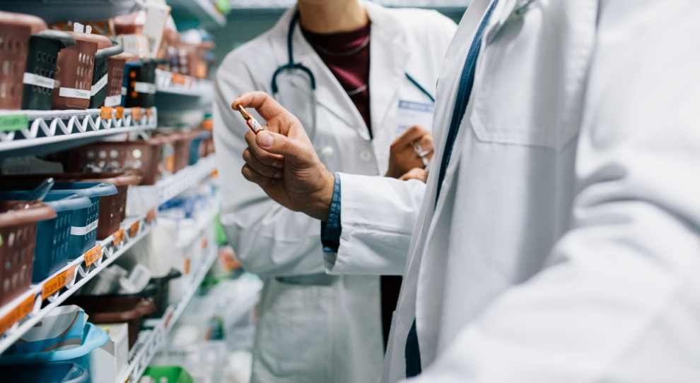 Niektóre z poprawek wprowadziły spójność terminologiczną w regulacji. (Fot. Shutterstock) Senat za ustawą o zawodzie farmaceuty, ale z poprawkami