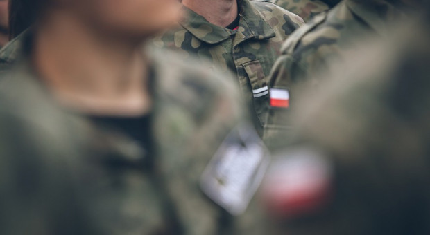 O przyjęcie w szeregi Terytorialsów mogą ubiegać się zarówno kobiety, jak i mężczyźni (fot. pixabay.com) Terytorialsi wdrażają nowy model szkolenia ogniowego