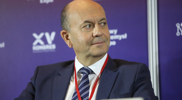 – Teraz na rynek wchodzą młodzi ludzie. Aspekt finansowy jest dla nich istotny, ale jeszcze bardziej oczekują oni nowych wyzwań – przekonuje Tomasz Haiduk, członek zarządu w Siemens Polska (fot. PTWP) To nie pieniędzy brakuje, a zaufania do dyrektorów. Problemy firm rodzinnych