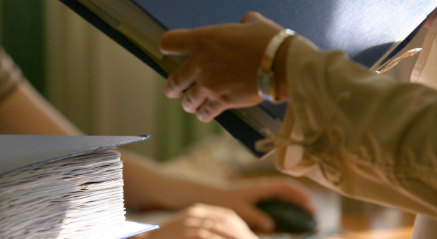 Przedstawiciele tej profesji twierdzą, że praca w szpitalach także dla nich jest zbyt obciążająca (fot.arch.) Podwyżki w służbie zdrowia utrapieniem dla... księgowych
