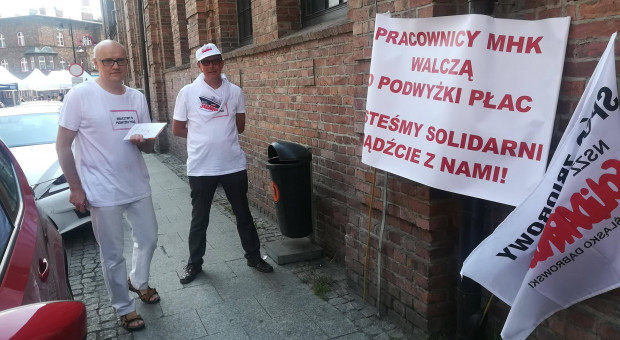 Związkowcy do tej pory w swym sporze z pracodawcą stawiali głównie na akcje informacyjne (fot. www.facebook.com/organizacjamhk) Będzie strajk ostrzegawczy w Muzeum Historii Katowic?