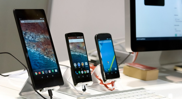 Technologie mobilne wpływają również na przestrzeń, w której wykonywana jest praca (fot.pixabay) Zacierają się granice między czasem pracy a prywatnym