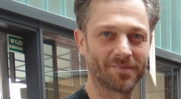 Grzegorz Damięcki jest obecny w polskim show-biznesie od blisko dwudziestu pięciu lat – jest aktorem warszawskiego Teatru Ateneum, regularnie pojawia się też na dużym i małym ekranie. d(Fot. Fryta73 / FLickr, licencja CC BY-SA 2.0) Praca dla przyjemności? Dla niego, to przedłużenie piaskownicy