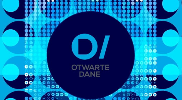 Hackathon - to maraton projektowania, w ramach którego programiści starają się w określonym czasie rozwiązać konkretny problem. (Fot. YouTube) Ministerstwo Cyfryzacji szuka specjalistów IT. Organizuje hackathon