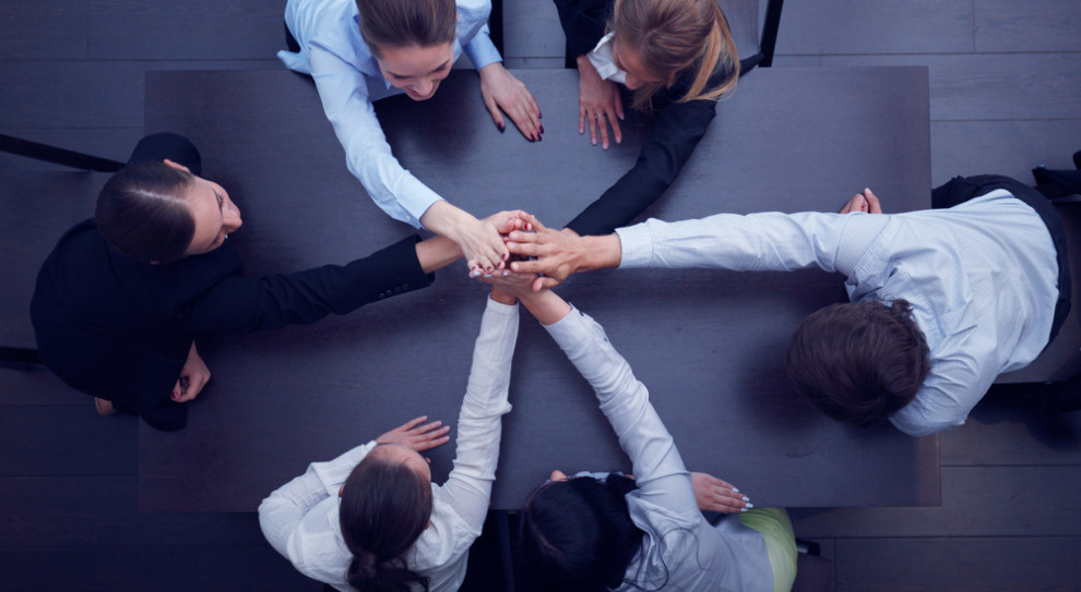 Team building może pomóc motywować zespół (fot. Shutterstock) To sposób, by docenić i zmotywować pracowników