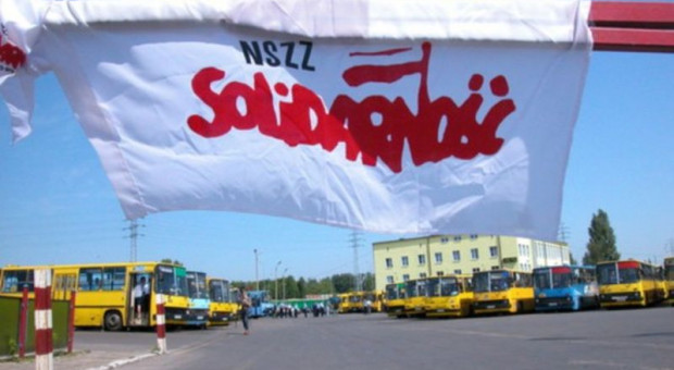 Rzecznik "S" podkreślił, że związkowcy wezmą udział w marszu jak co roku. (Fot. PTWP/Andrzej Wawok) Związkowcy z "Solidarności" wezmą udział w Marszu Niepodległości
