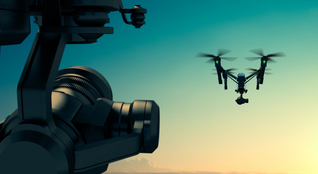 PAŻP, ULC i GZM wspólnie z młodymi programistami będą testować w Katowicach pomysły na rozwiązania w zakresie autonomicznych lotów dronów (fot. archiwum)) Młodzi programiści będą testować nowe technologie dronowe