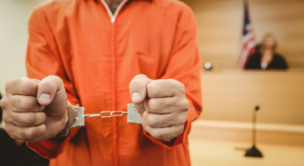 Do tragicznego zdarzenia doszło w 2013 roku. (fot.shutterstock.com) 15 lat więzienia, 300 tys. zł grzywny za próbę zabicia pracownika