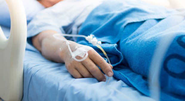 Protest odbył się we wtorek - 4 grudnia. (fot.shutterstock.com) Protest przed Szpitalem Klinicznym Dzieciątka Jezus. Pracownicy mówią "nie" połączeniu