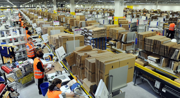 Amazon to globalna firma prowadząca sprzedaż w internecie. Obok USA zachodnie kraje Europy to jej największe rynki zbytu. (fot. Scott Lewis/flickr.com/CC BY 2.0) Święta w Amazonie... pod znakiem kolejnego strajku