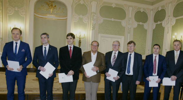 Wyróżnieni dydaktycy Uniwersytetu Medycznego w Białymstoku (fot. umb.edu.pl) Najlepsi naukowcy i dydaktycy dostali nagrody rektora Uniwersytetu Medycznego w Białymstoku