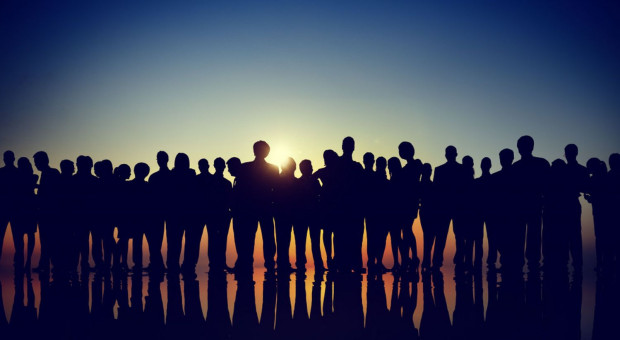 W ustawie podkreślono, że przejście na emeryturę lub rentę nie pozbawia prawa przynależności i wstępowania do związków zawodowych (Fot. Shutterstock) Z umową śmieciową do związku zawodowego. Już wkrótce nowe zasady