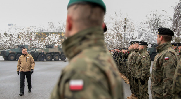(fot. prezydent.pl) Rząd walczy z wakatami w wojsku. Specjalna nowela z podpisem prezydenta