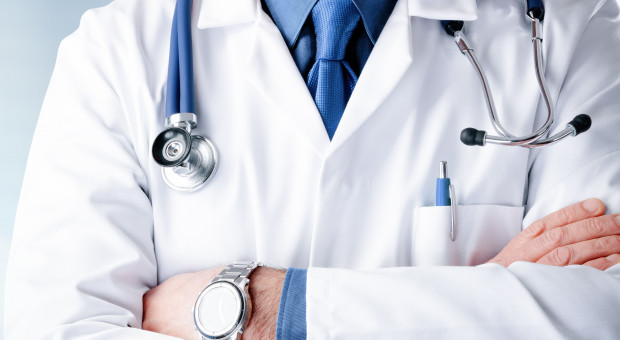 W Polsce zatrudnionych jest 416 psychiatrów dziecięcych (fot.shutterstock) Brakuje psychiatrów dziecięcych