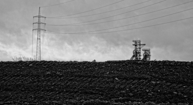 W KGHM Polska Miedź ogłoszono trzydniowa żałobę (fot.pixabay) Wstrząs w kopalni ZG Rudna. Jeden górnik nie żyje