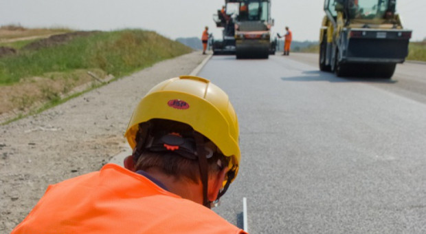 Skala zwolnień nie była aż tak dotkliwa, jak można było tego oczekiwać. (Fot. mat. pras.) Zwolnienia grupowe w Skanska. Wiemy, ile osób straciło pracę