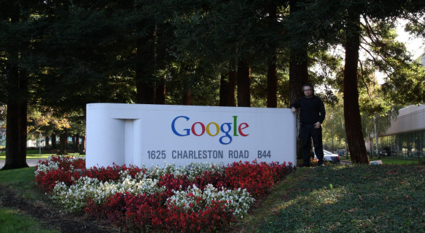 Google to marka znana praktycznie każdemu kto skorzystał z internetu. Firma jest operatorem najbardziej rozpoznawalnej wyszukiwarki, oferuje też szereg innych usług technologicznych użytkownikom sieci. (fot. Kazuhisa Otsubo/flickr.com/CC BY 2.0) Pracownicy i akcjonariusze Google piszą do zarządu. Chcą działań