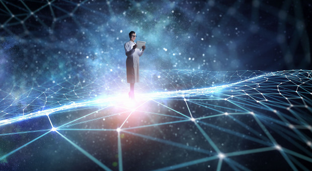 Starsi specjaliści mogą liczyć na zarobki od 9,8 tys. zł do 14,1 tys. zł (Fot. Shutterstock) Data scientist, praca: Minimum 5 tys. zł dla osób rozpoczynających karierę