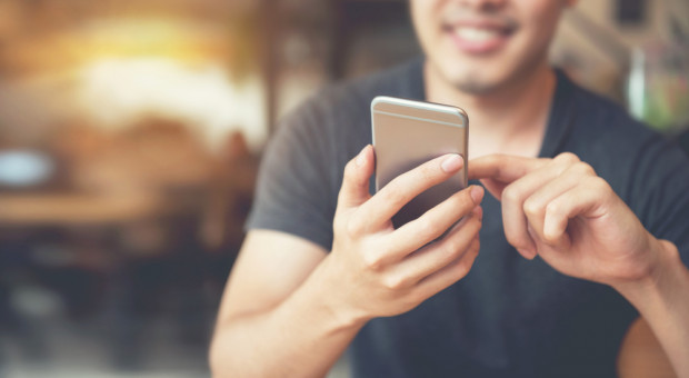 Uczestnicy eksperymentu w rozmowie z gazetą przyznali, że w jego trakcie przeżyli trudne chwile (Shutterstock.com) 43 licealistów chciało wytrzymać pięć dni bez mediów społecznościowych. Efekt mizerny
