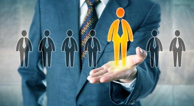 Wciąż będziemy mieć do czynienia z ograniczoną podażą pracy przy wciąż rosnącym popycie na pracę - ocenił ekonomista Pekao (fot.shutterstock.com) Adam Antoniak z Pekao: Tempo wzrostu zatrudnienia pozostało na solidnym poziomie