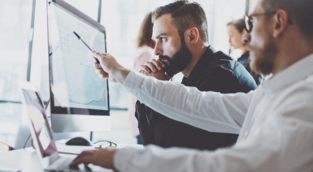 Kolejna firma poszukuje specjalistów od IT. (fot.shutterstock.com) Grupa Transition Technologies GK zwiększy zatrudnienie do 2000 osób
