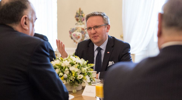 Krzysztof Szczerski przeprosił za skandaliczną wypowiedź o nauczycielach. (fot. Facebook/Krzysztof Szczerski) Szczerski przeprasza za wypowiedź o celibacie i nauczycielach