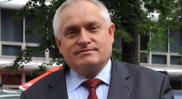 Były rektor Politechniki Krakowskiej prof. Kazimierz Furtak otrzymał tytuł doktora honoris causa Politechniki Świętokrzyskiej (fot. Politechnika Krakowska/Facebook) Prof. Kazimierz Furtak doktorem honoris causa Politechniki Świętokrzyskiej